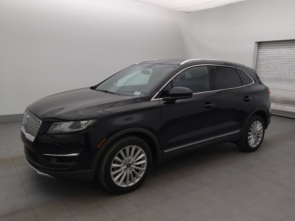 Used 2019 Lincoln MKC Premiere FWD image 2