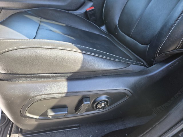 Used 2022 Jeep Grand Cherokee Limited 4xe image 31