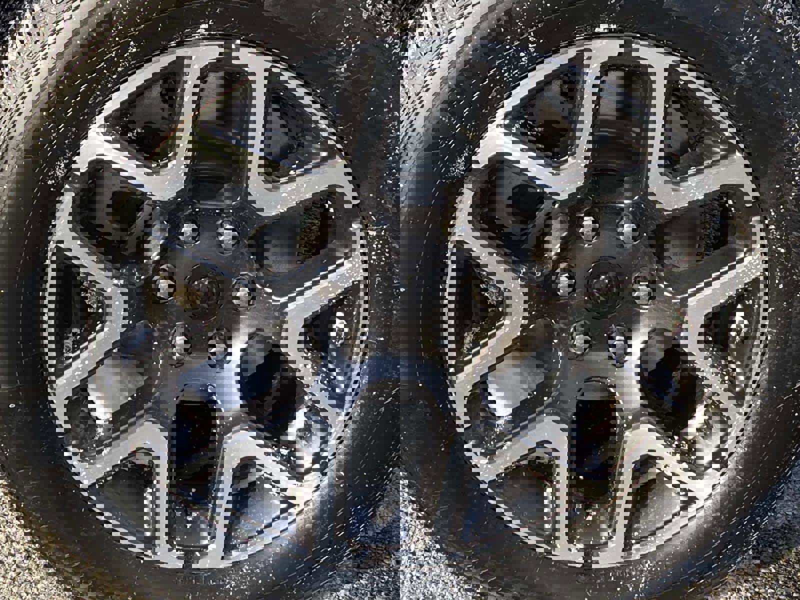 Certified 2025 RAM 1500 Laramie image 24