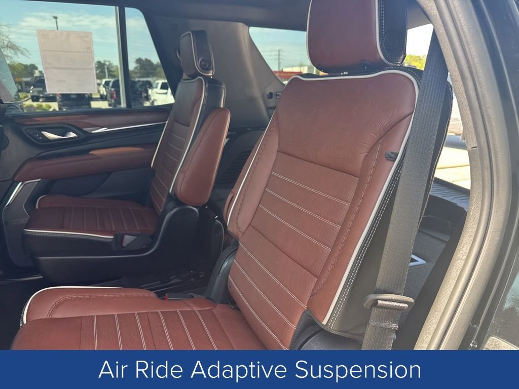 Used 2024 GMC Yukon Denali Ultimate image 17