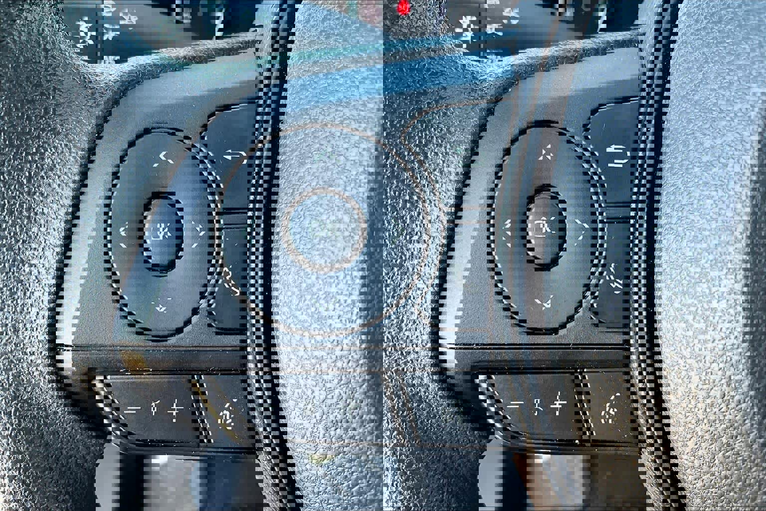 Used 2023 Toyota RAV4 XLE image 20