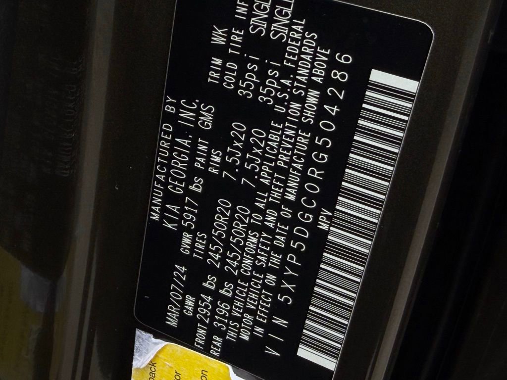 Used 2024 Kia Telluride SX Prestige w/ Towing Package image 36