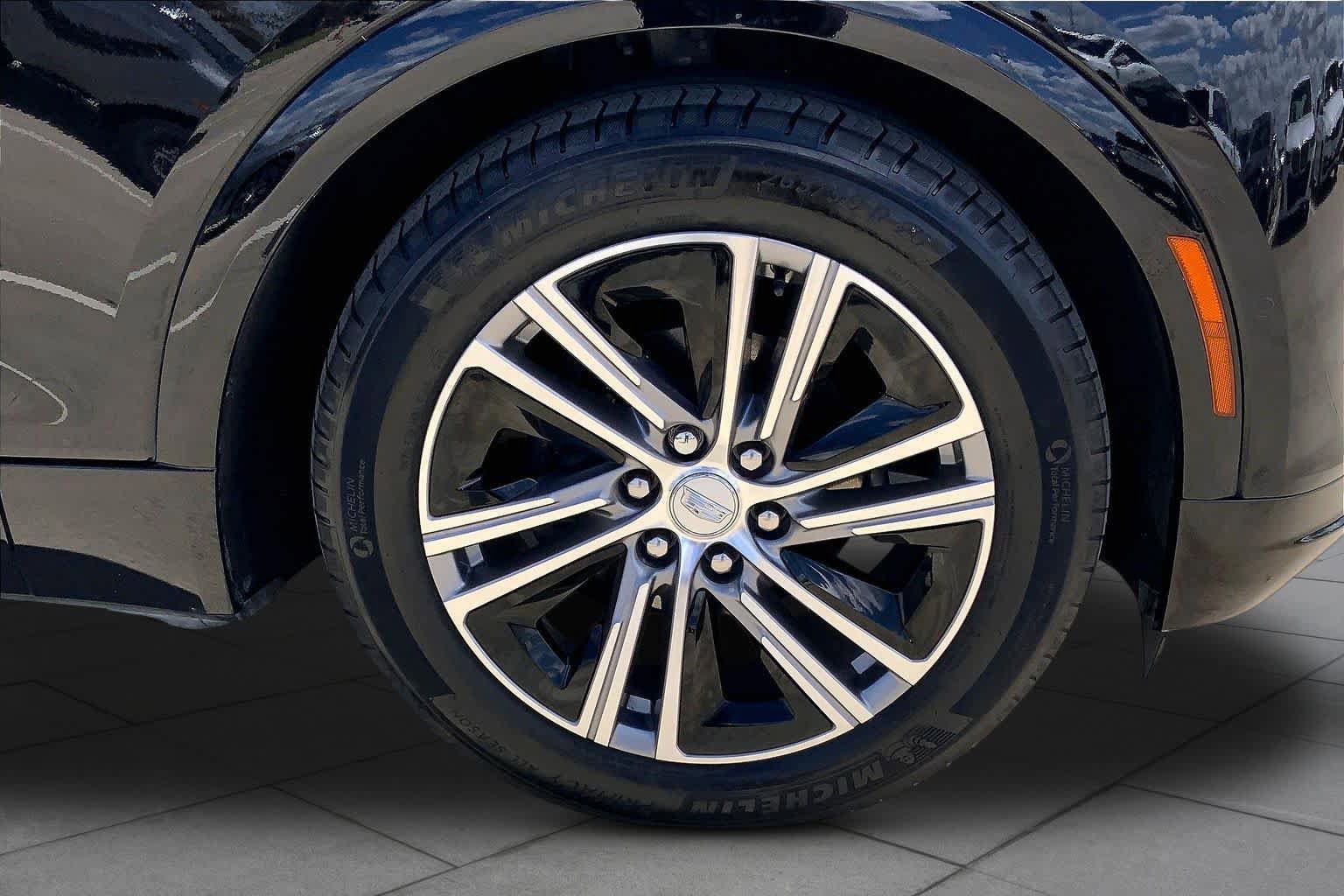 Used 2025 Cadillac Lyriq Luxury RWD image 10
