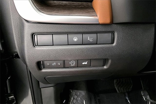 New 2026 Nissan Rogue Platinum image 29