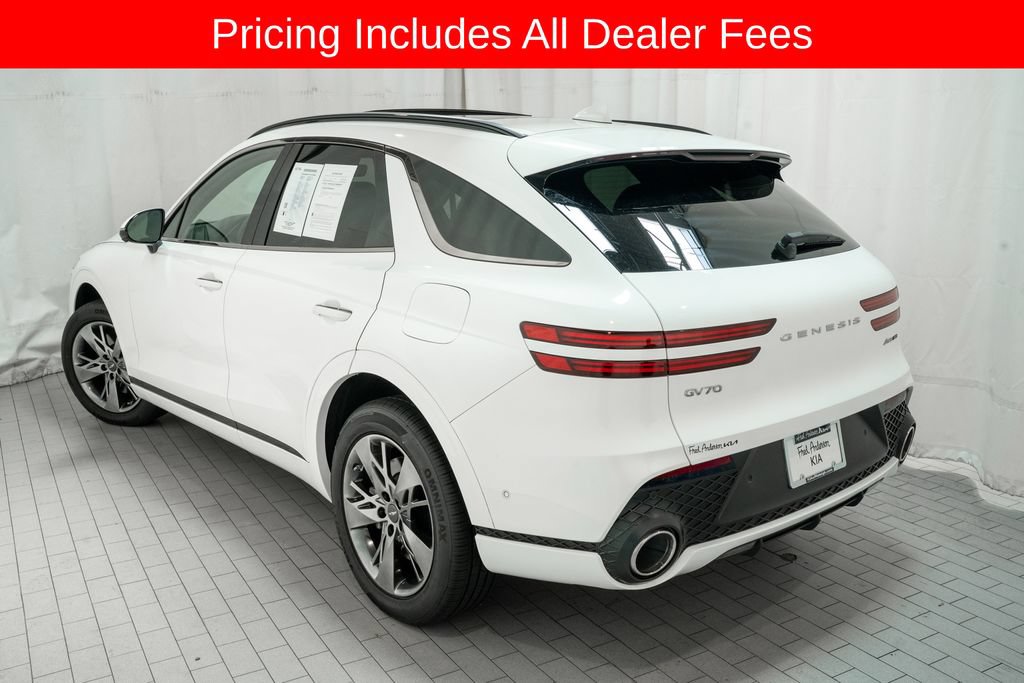 Used 2022 Genesis GV70 3.5T Sport w/ Sport Advanced Package AWD/4WD image 4