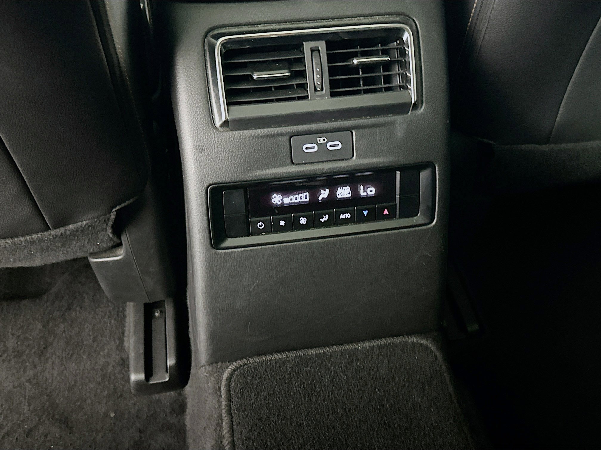 Used 2025 MAZDA CX-90 3.3 Turbo w/ Premium Sport Pkg image 28