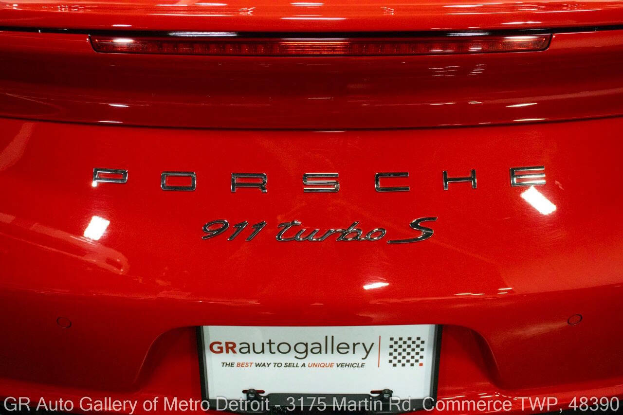 Used 2014 Porsche 911 Turbo S image 28