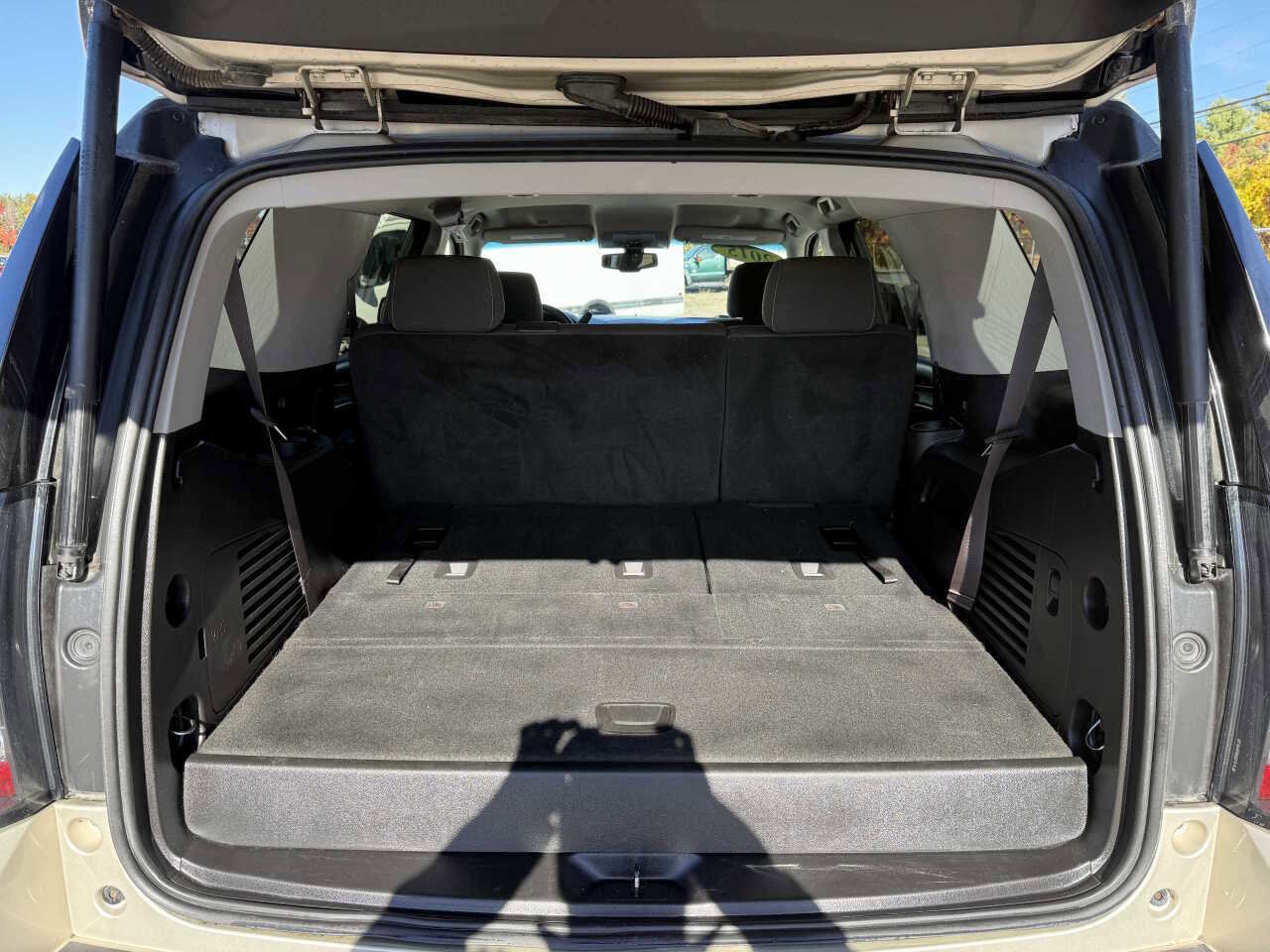 Used 2015 GMC Yukon SLE w/ Convenience Package image 17