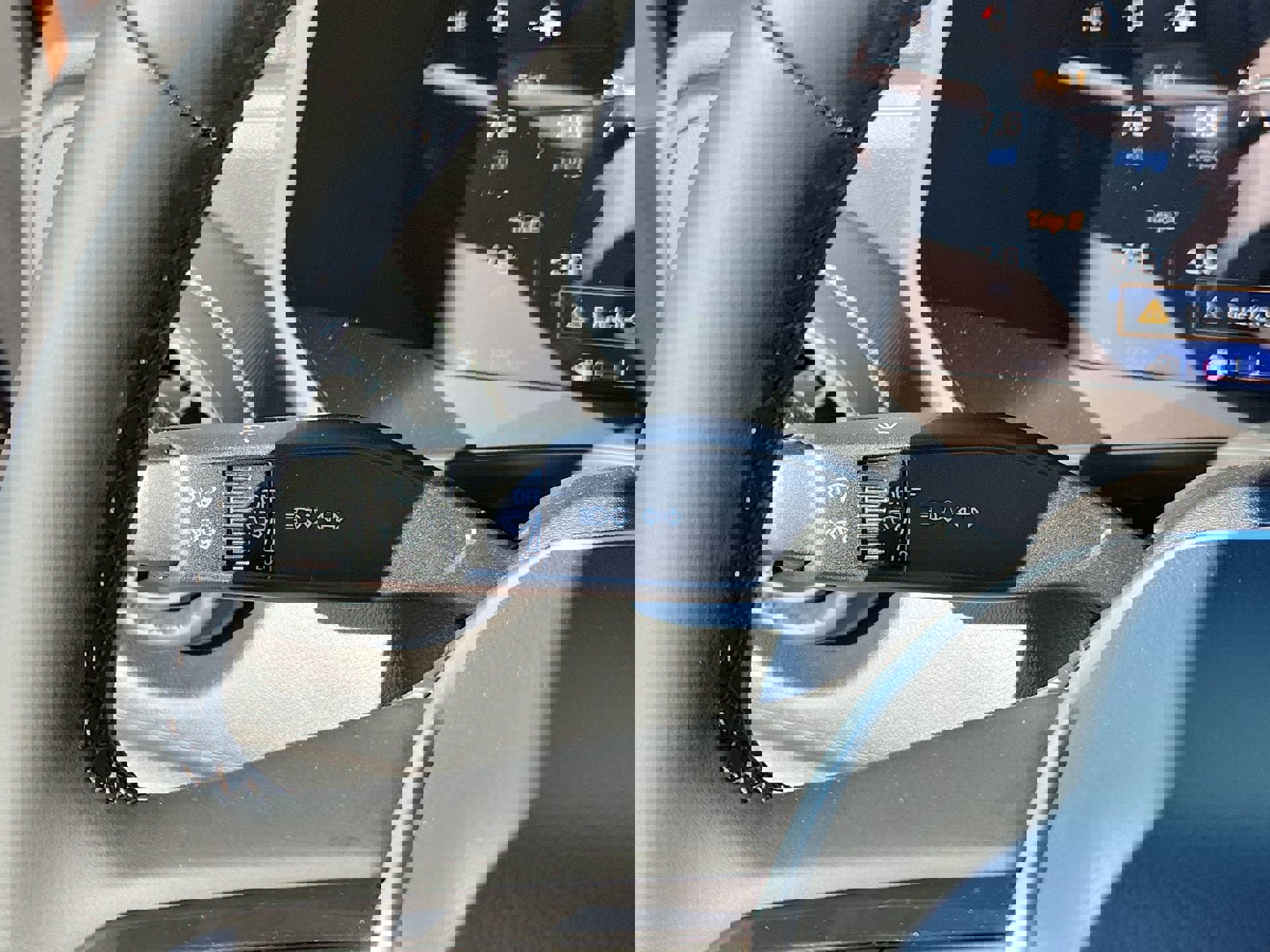 New 2026 Chevrolet Colorado W/T w/ WT Custom Package image 24