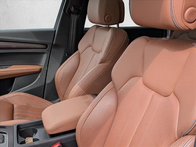 Used 2023 Audi Q5 2.0T Premium Plus w/ Premium Plus Package image 13