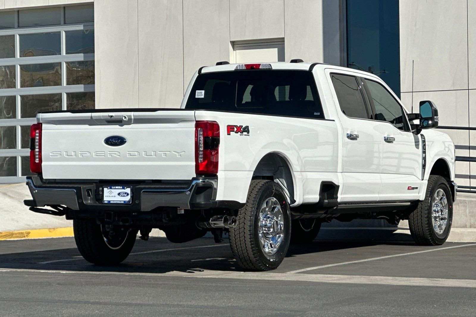 New 2026 Ford F350 Lariat w/ Lariat Ultimate Package image 3