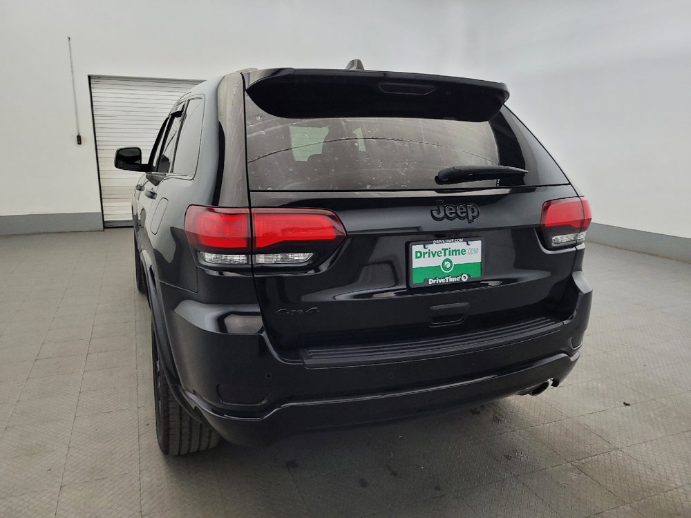 Used 2020 Jeep Grand Cherokee Altitude AWD/4WD image 6