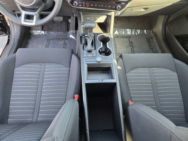 New 2026 Kia K5 LXS FWD image 17