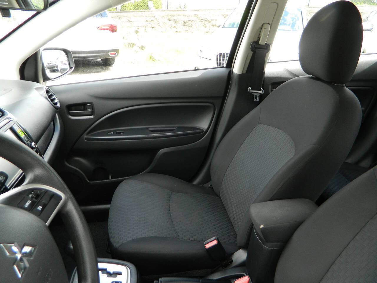 Used 2019 Mitsubishi Mirage ES FWD image 13