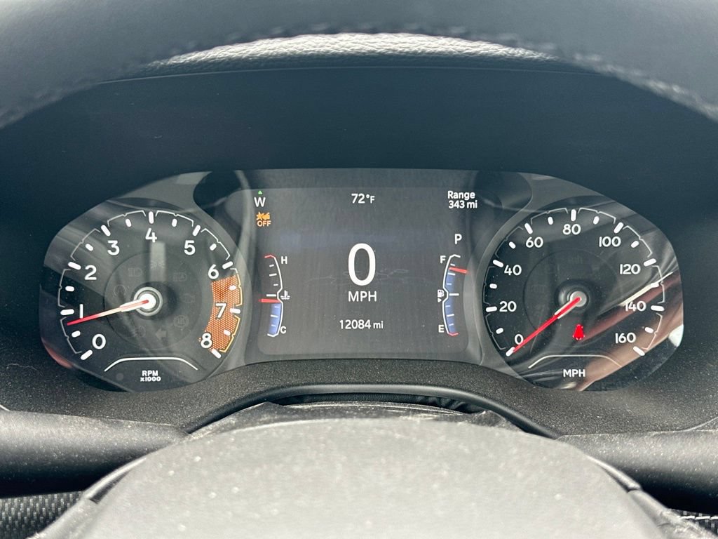 Used 2024 Jeep Compass Latitude w/ Sun and Sound Group AWD/4WD image 27