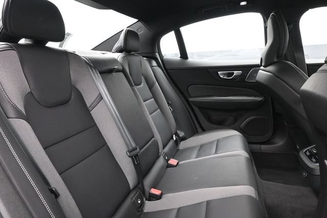 Used 2023 Volvo S60 B5 Ultimate w/ Climate Package FWD image 16