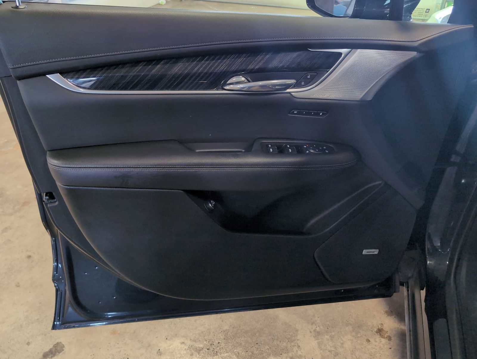 Used 2022 Cadillac XT6 Premium Luxury image 22