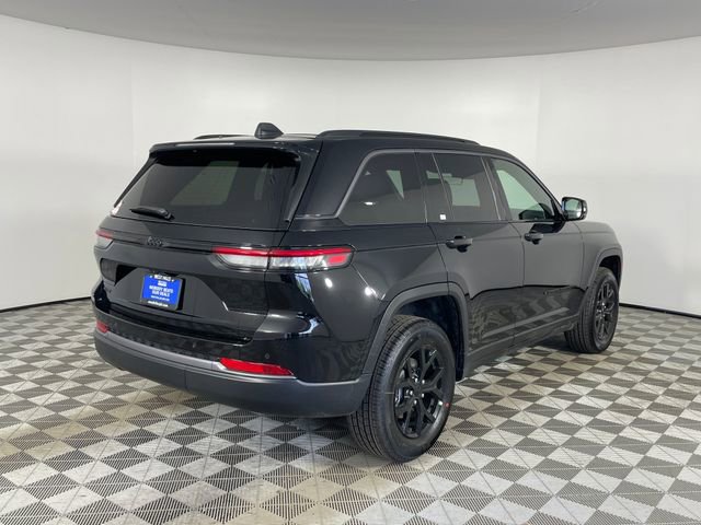 New 2026 Jeep Grand Cherokee Altitude AWD/4WD image 14