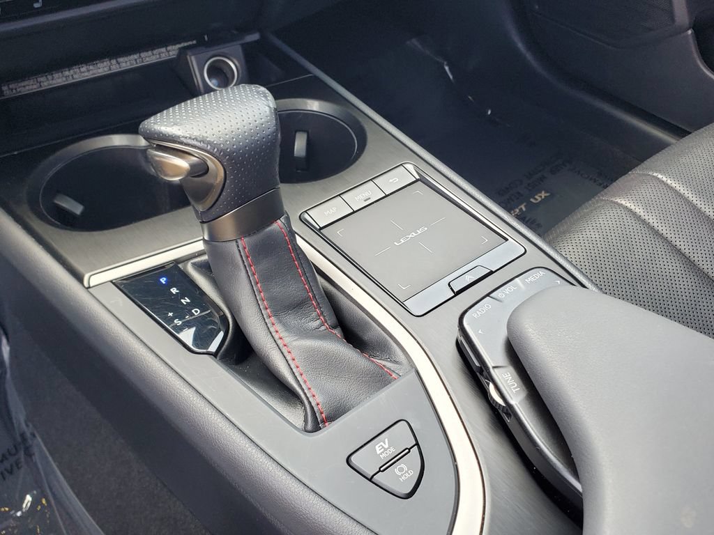 Used 2020 Lexus UX 250h F Sport w/ F Sport Luxury Package AWD/4WD image 33