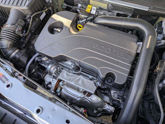 New 2026 Chevrolet Equinox RS AWD/4WD image 32