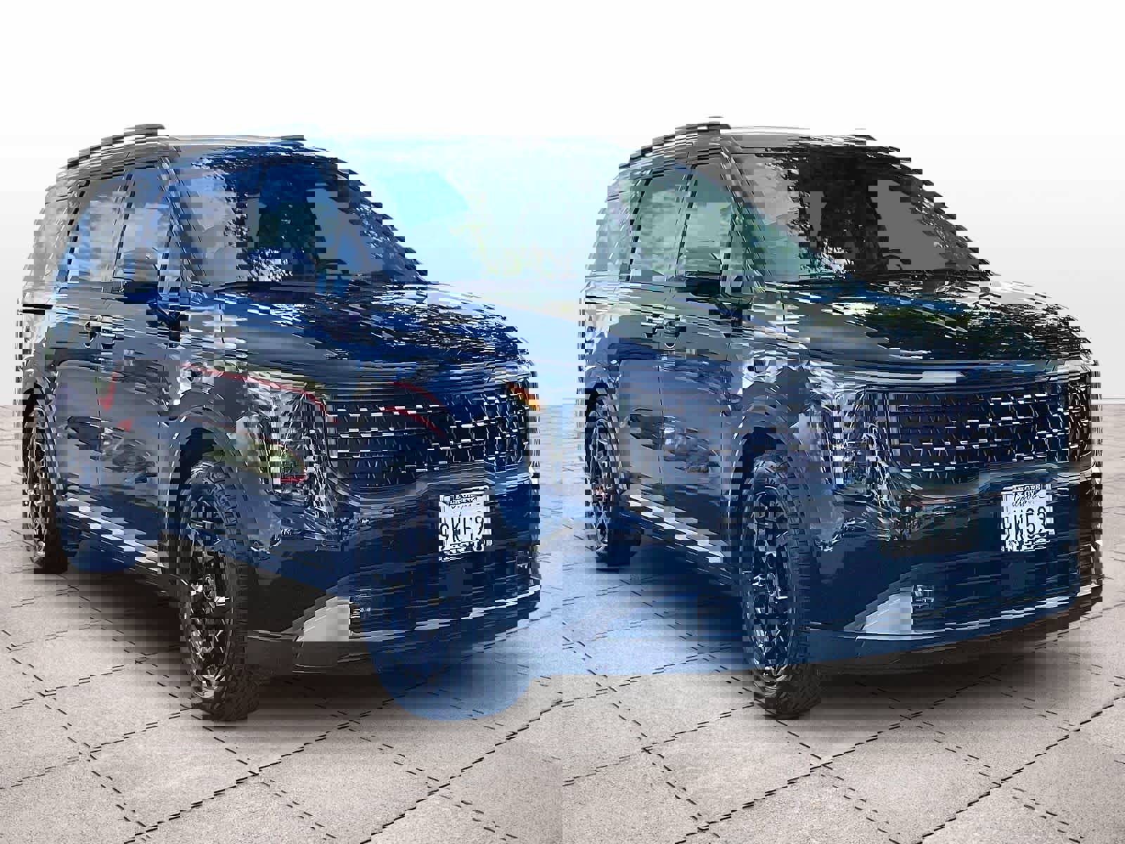 Used 2026 Kia Carnival SX Prestige FWD image 2