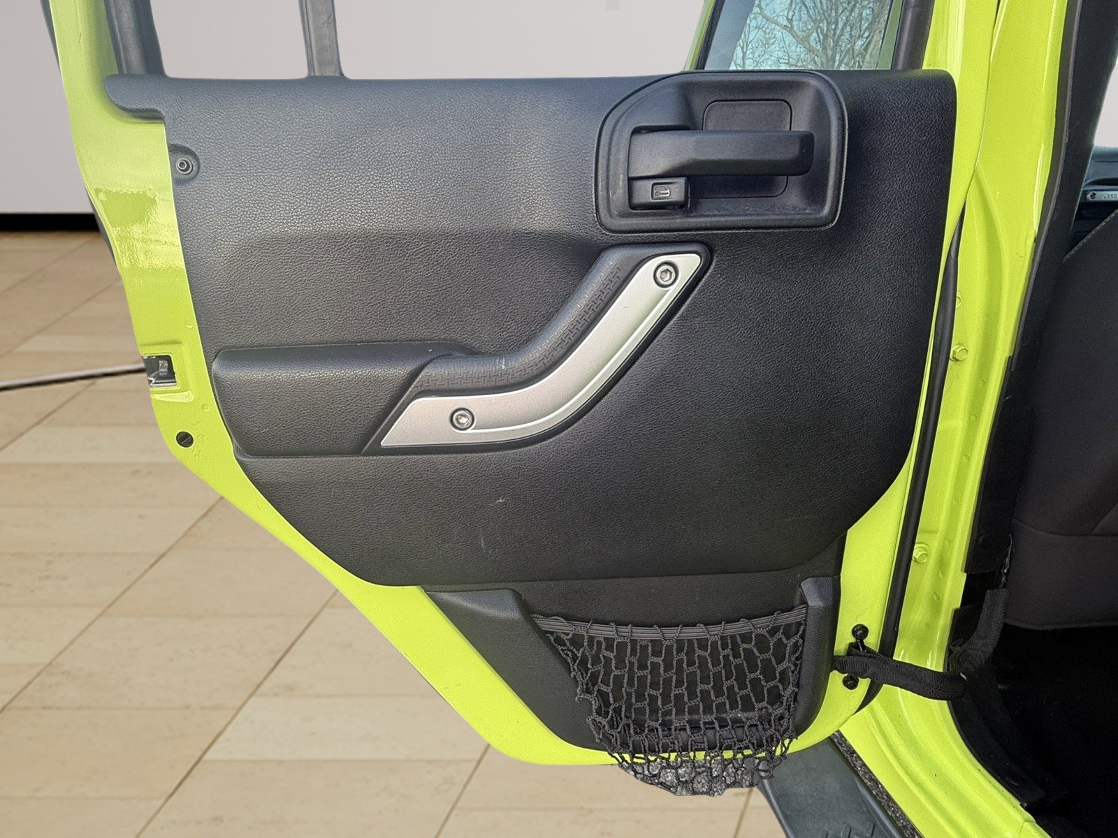 Used 2016 Jeep Wrangler Unlimited Sahara w/ Connectivity Group image 29