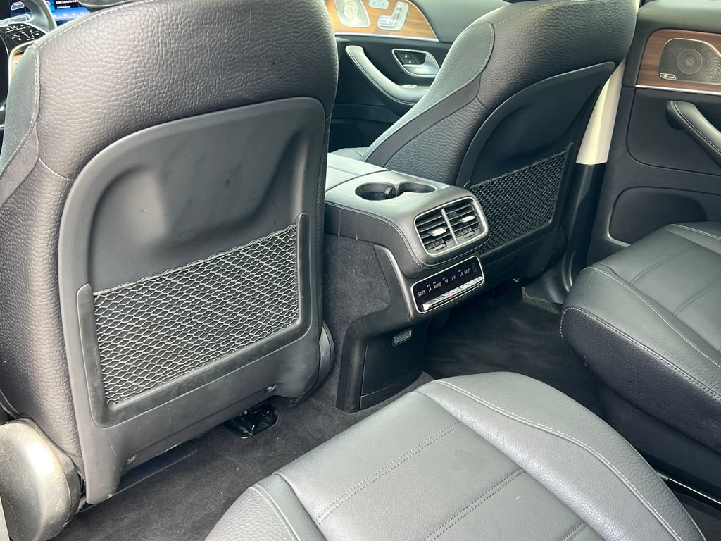 Used 2024 Mercedes-Benz GLS 450 4MATIC image 38