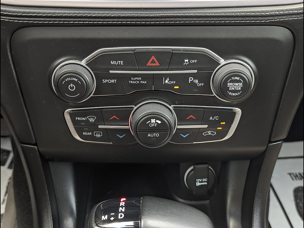 Used 2023 Dodge Charger R/T w/ Plus Group RWD image 34