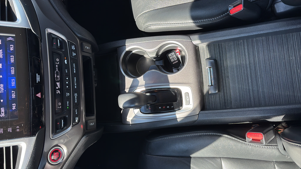 Used 2018 Honda Pilot EX-L image 14