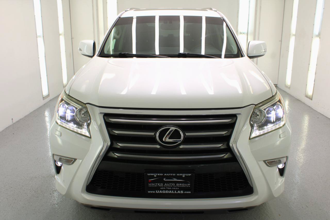 Used 2017 Lexus GX 460 AWD/4WD image 3