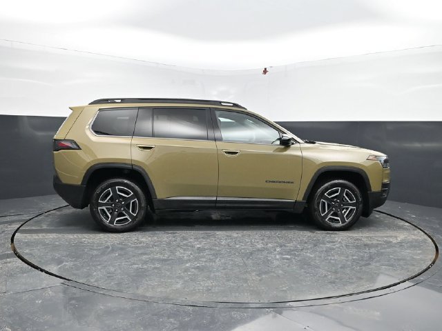 New 2026 Jeep Cherokee Laredo AWD/4WD image 10