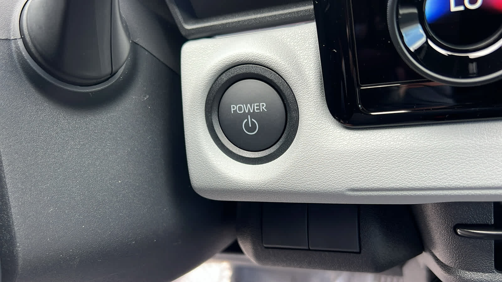 New 2026 Subaru Solterra AWD/4WD image 17