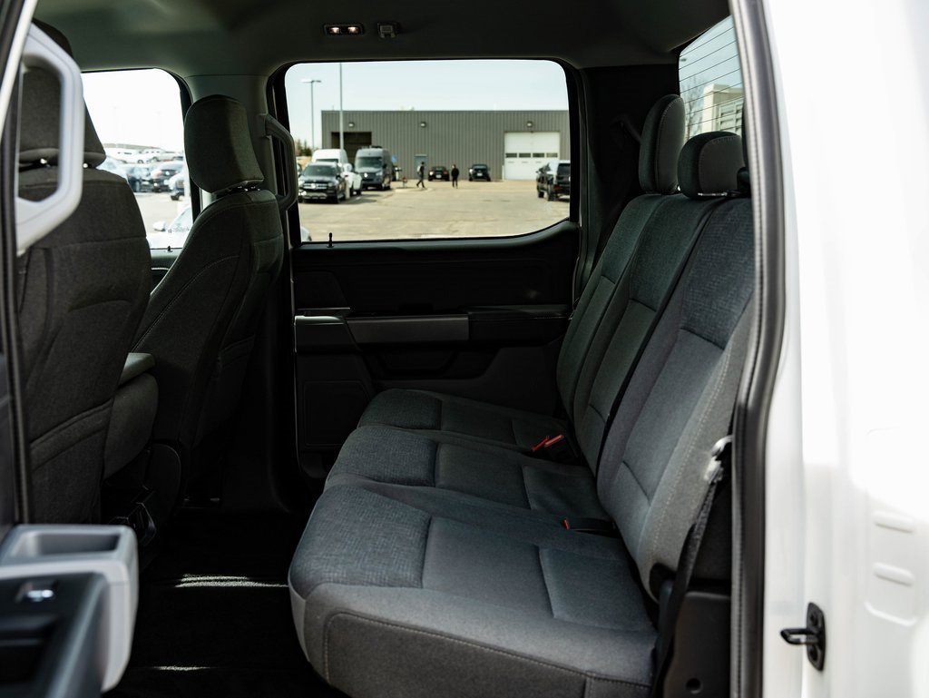 Used 2024 Ford F150 XLT w/ Tow/Haul Package image 39