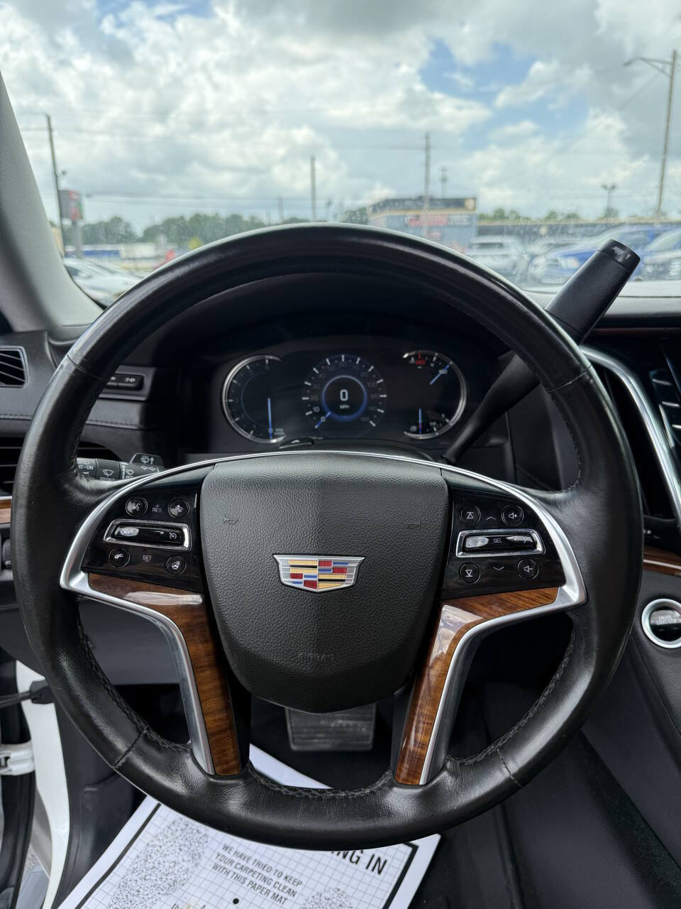 Used 2016 Cadillac Escalade Premium AWD/4WD image 12