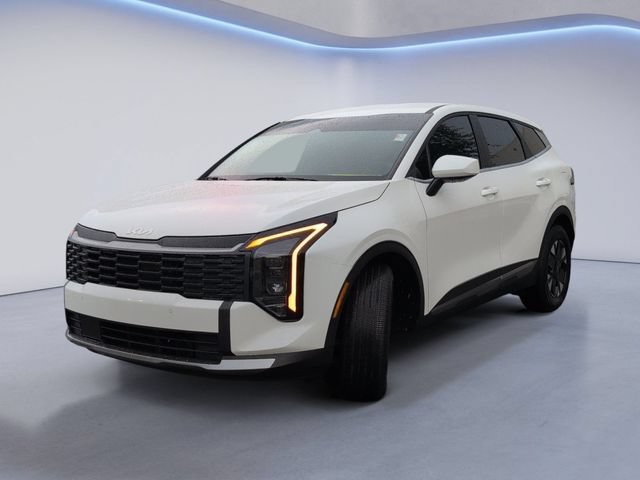 Used 2026 Kia Sportage LX FWD image 11