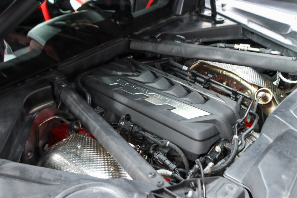 Used 2022 Chevrolet Corvette Stingray Premium Cpe w/ Z51 Performance Package RWD image 11