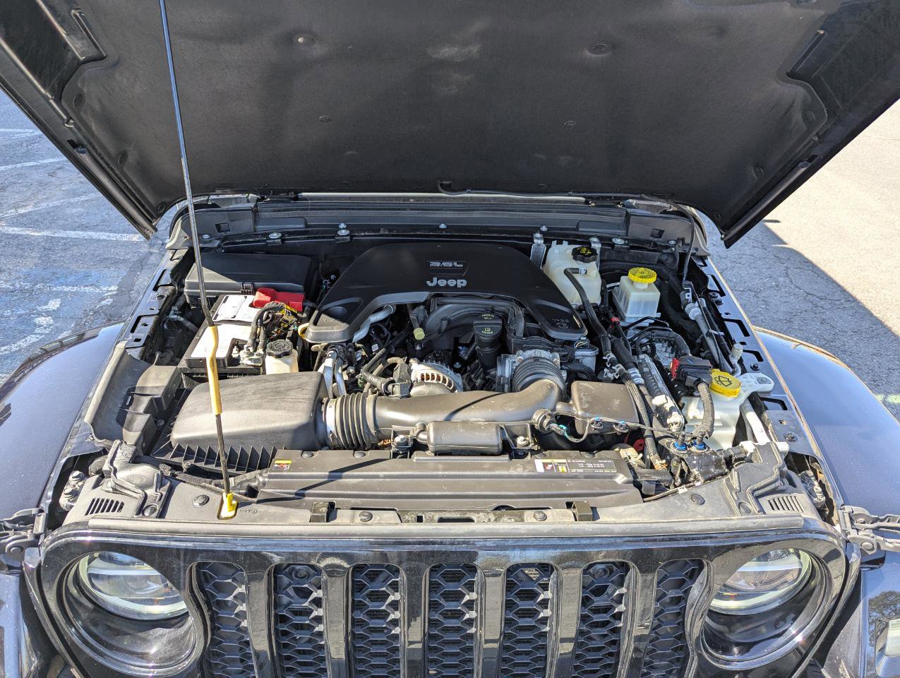 Used 2021 Jeep Gladiator Overland AWD/4WD image 42