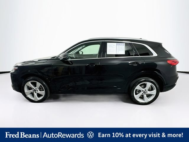 Used 2025 Audi Q5 Premium Plus w/ Premium Plus AWD/4WD image 5