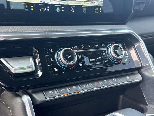 Used 2023 GMC Sierra 1500 Denali w/ Technology Package AWD/4WD image 18