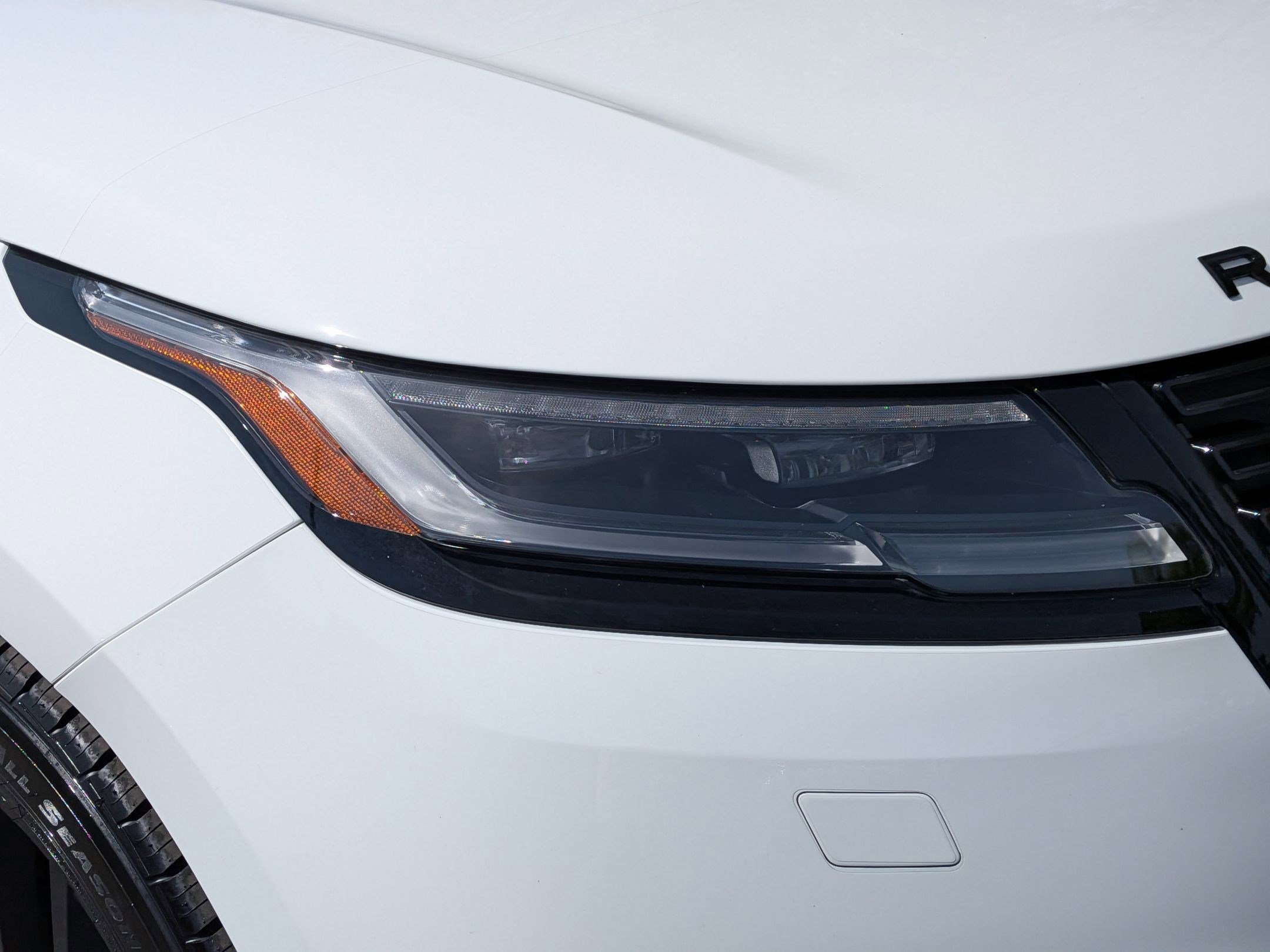 Used 2024 Land Rover Range Rover Velar S image 10