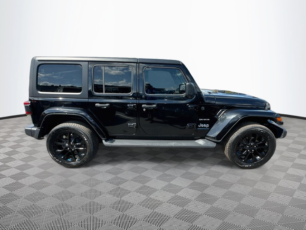 Certified 2023 Jeep Wrangler Unlimited Sahara AWD/4WD image 5