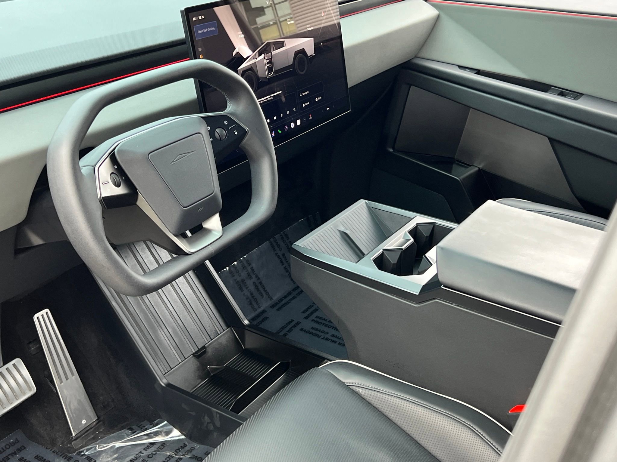 Used 2024 Tesla Cybertruck AWD Crew Cab image 2