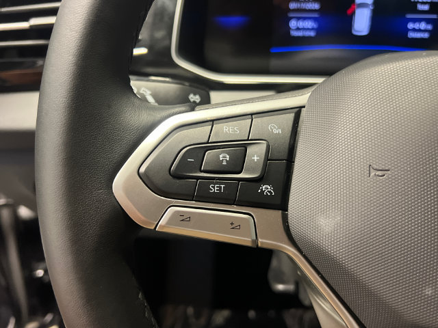 Certified 2025 Volkswagen Jetta S FWD image 13