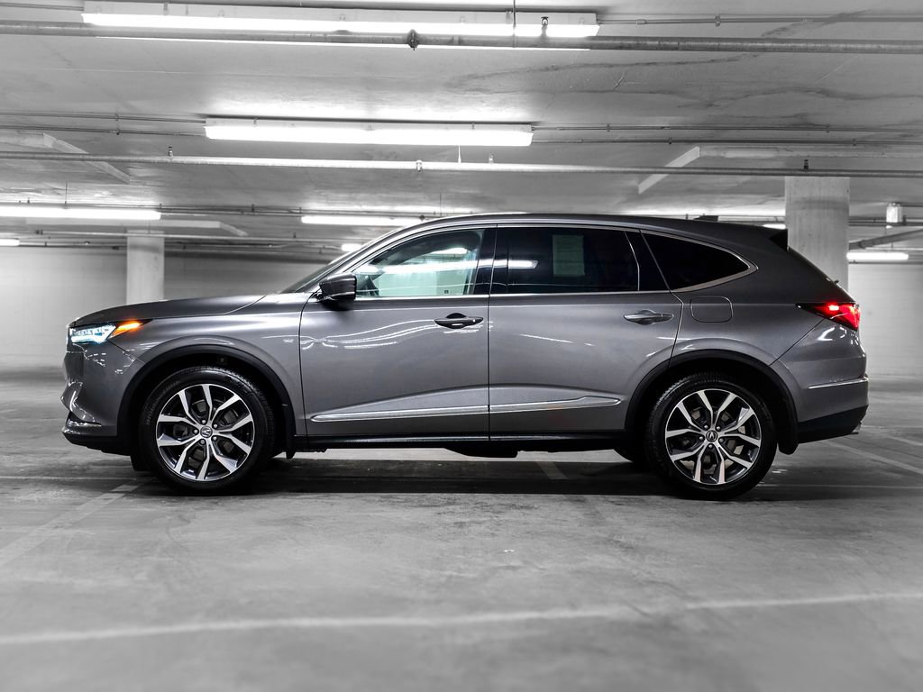 Used 2024 Acura MDX SH-AWD w/ Technology Package image 12