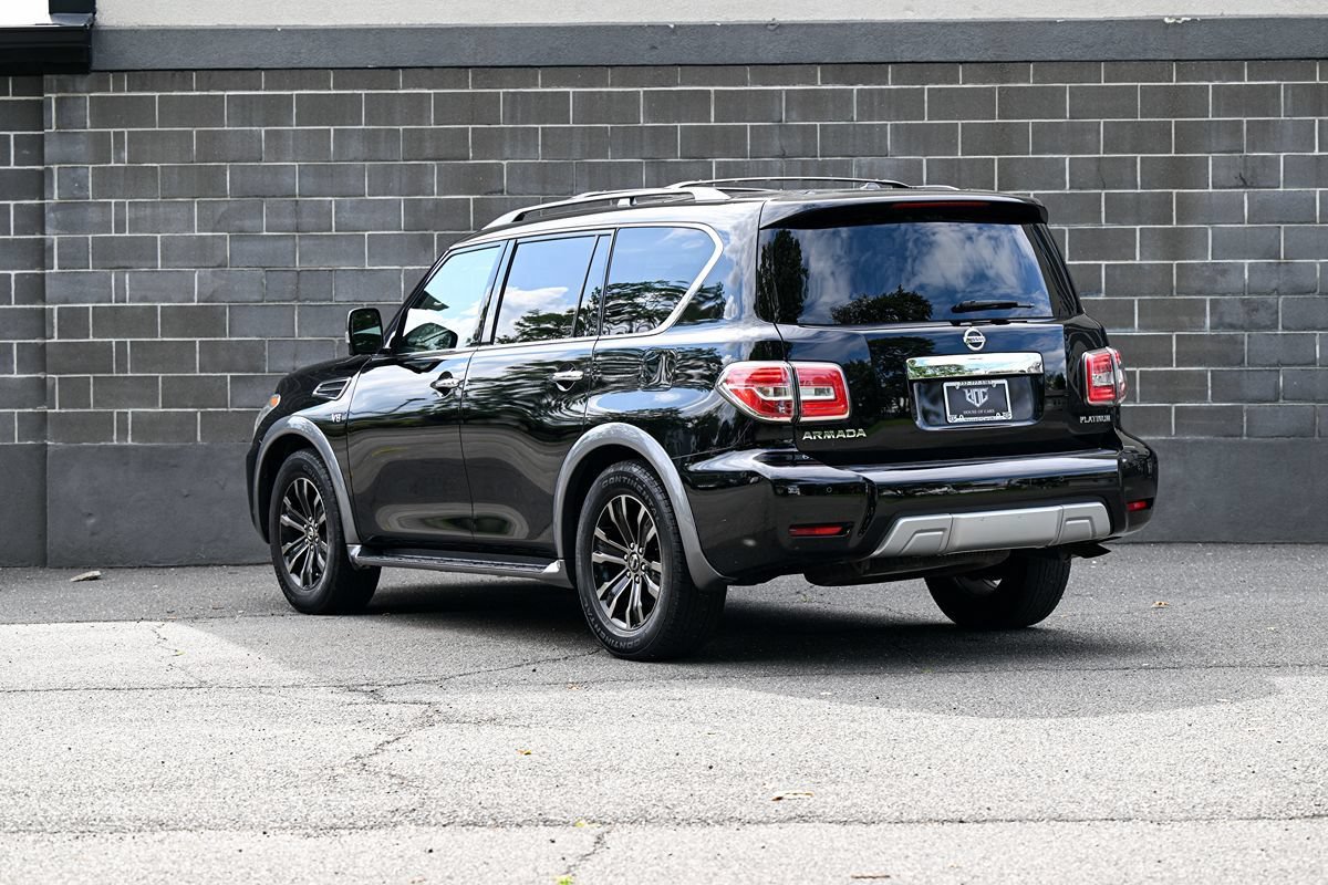 Used 2018 Nissan Armada Platinum w/ Interior Lighting Package AWD/4WD image 4