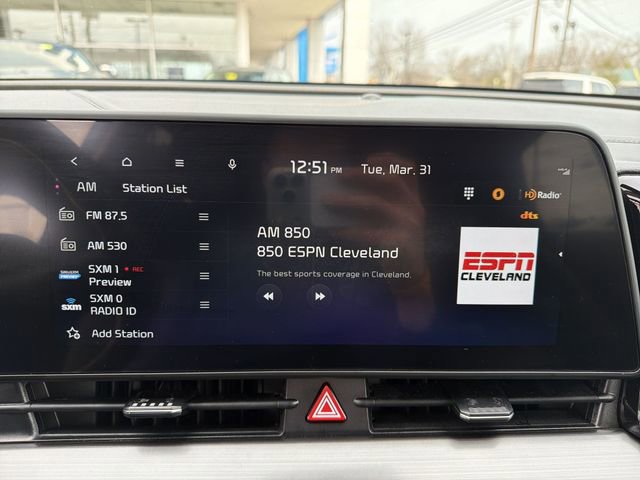 Used 2023 Kia Sportage EX image 18