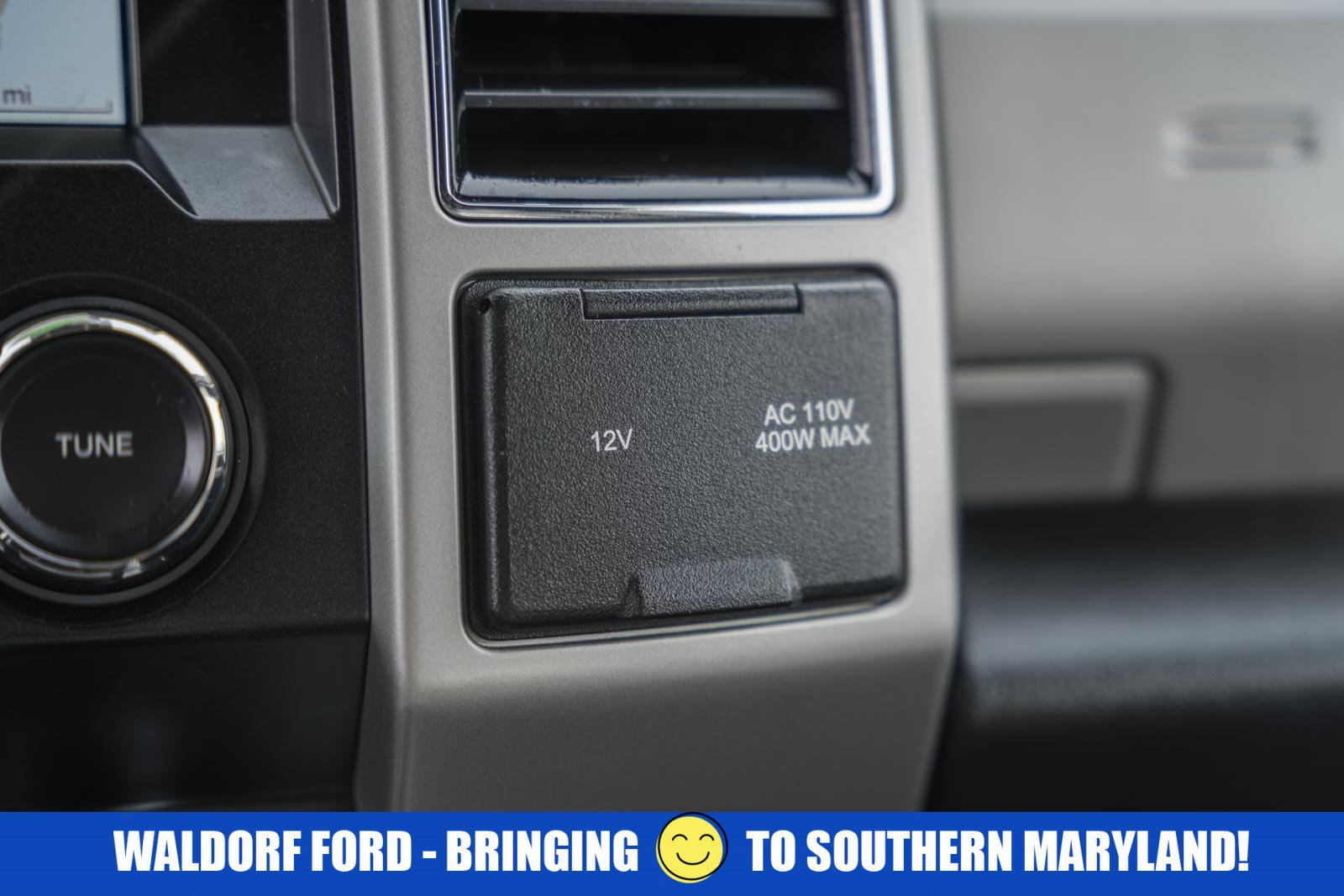 Certified 2019 Ford F250 Lariat w/ Lariat Value Package image 27