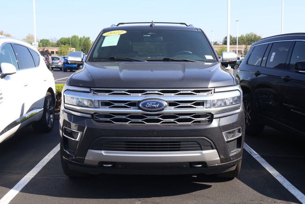 Used 2022 Ford Expedition Platinum AWD/4WD image 2
