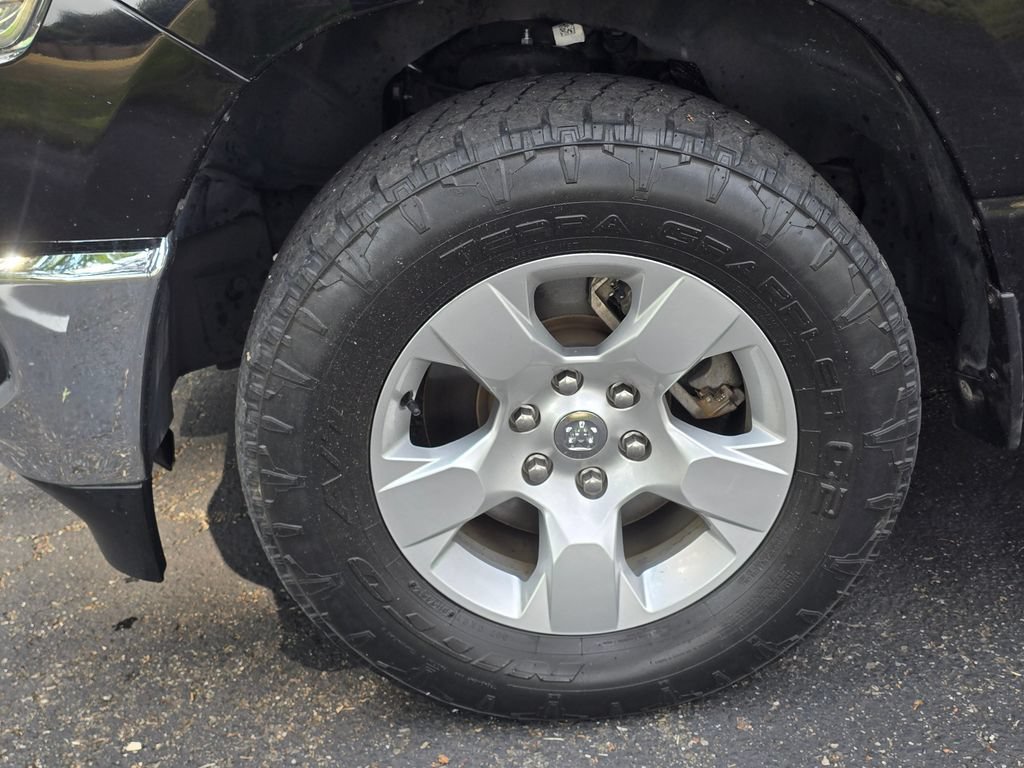 Used 2020 RAM 1500 Big Horn AWD/4WD image 10