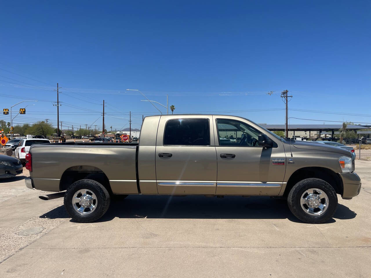 Used 2009 Dodge Ram 2500 Truck Laramie AWD/4WD image 11